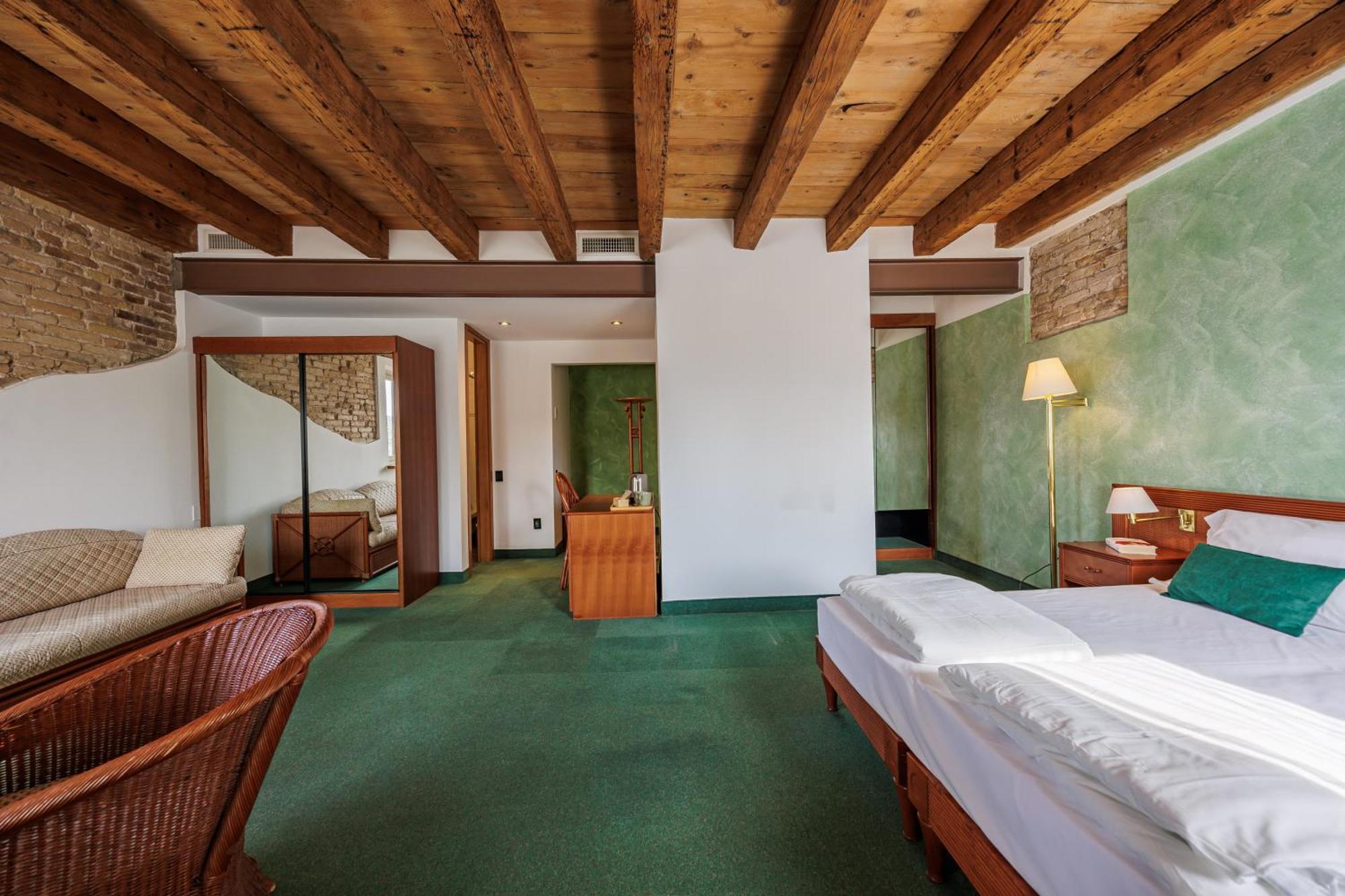 Hotel Alla Grotta Lazise Eksteriør bilde