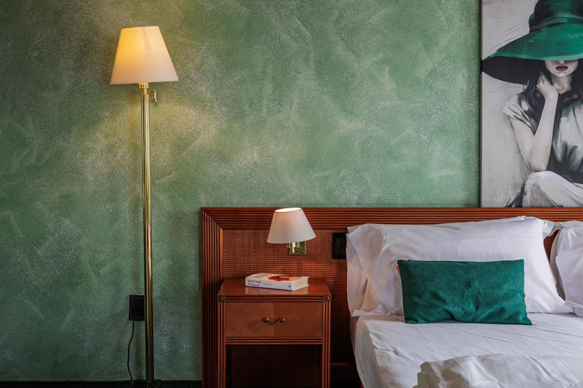 Hotel Alla Grotta Lazise Eksteriør bilde