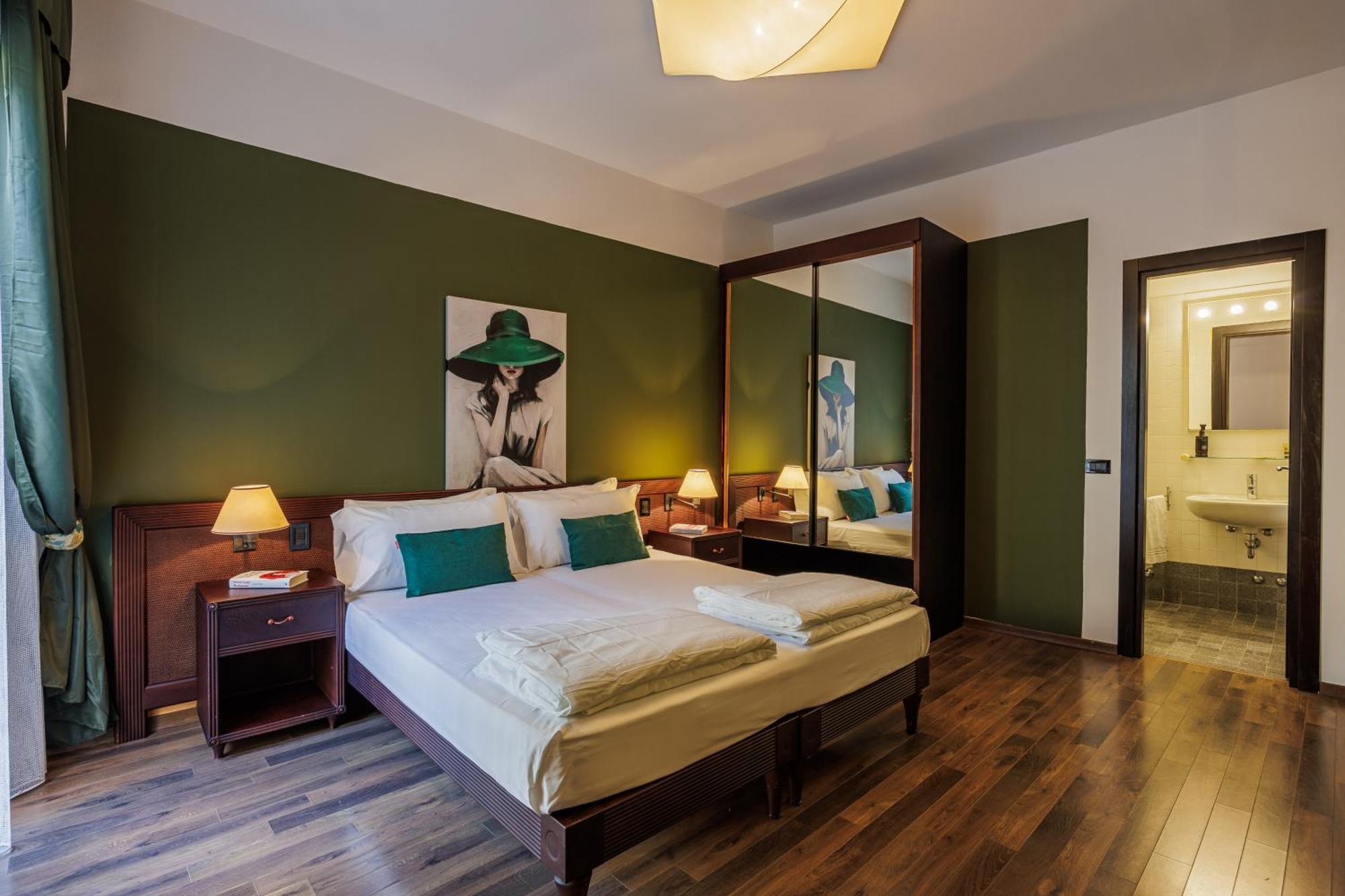 Hotel Alla Grotta Lazise Eksteriør bilde