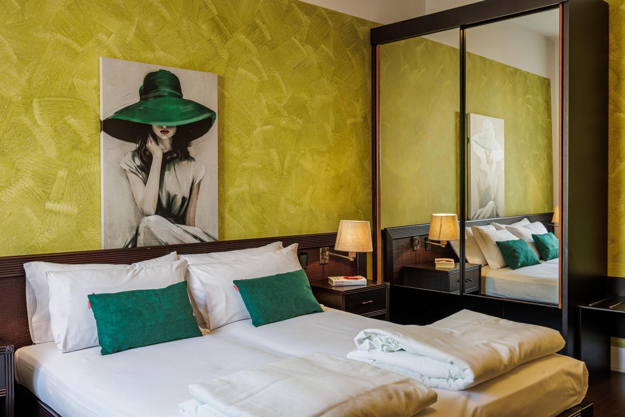 Hotel Alla Grotta Lazise Eksteriør bilde