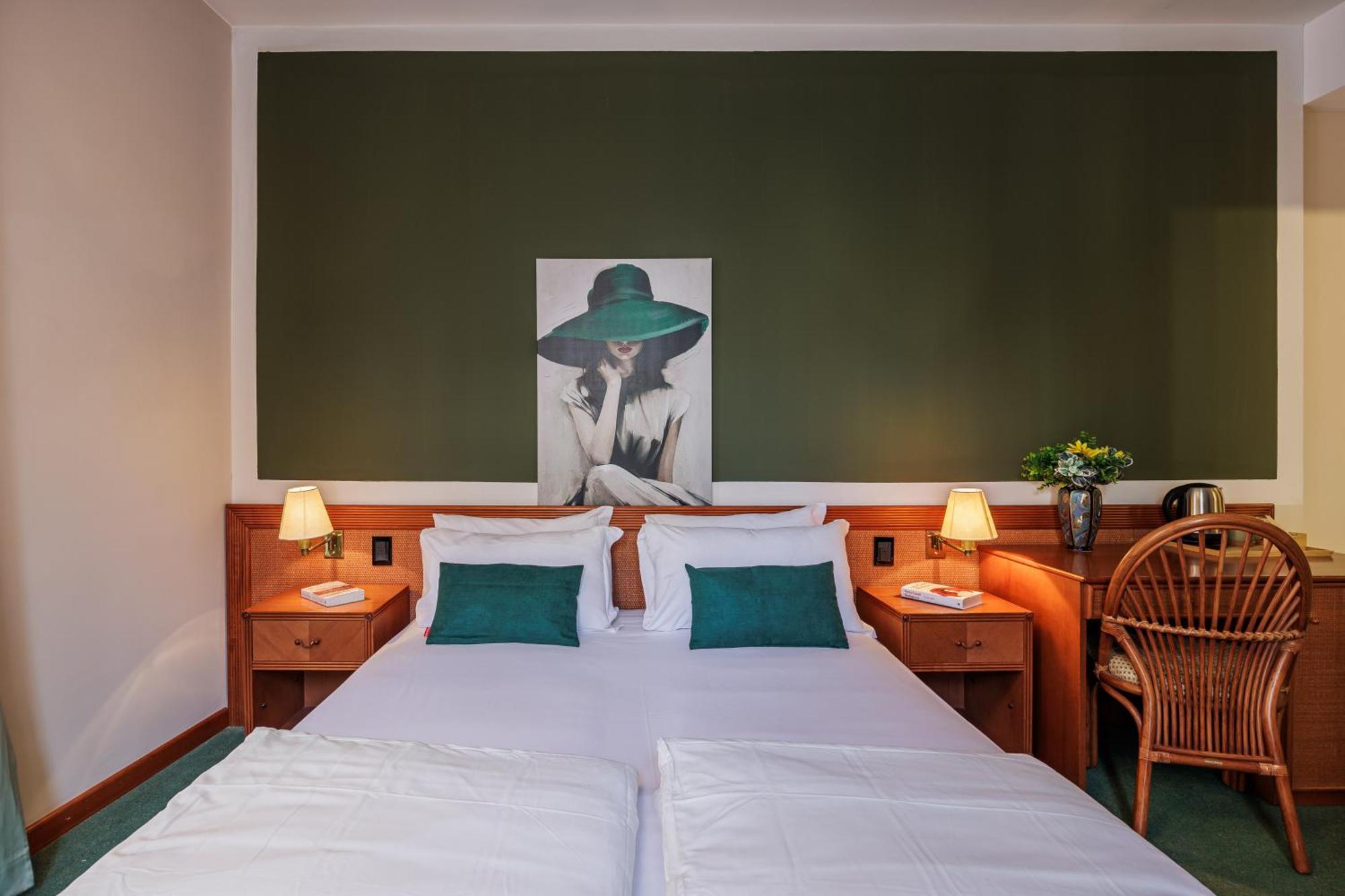 Hotel Alla Grotta Lazise Eksteriør bilde