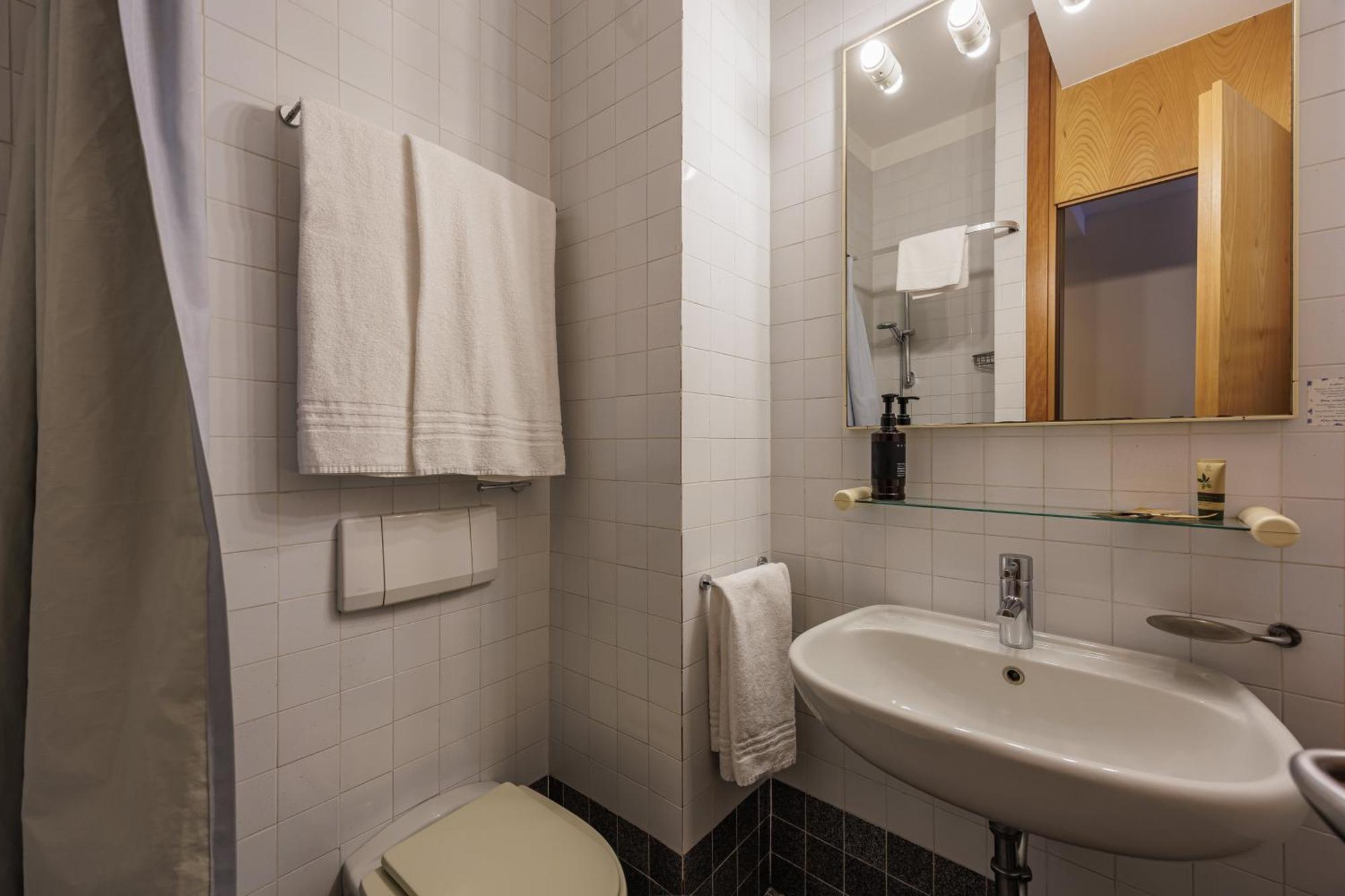 Hotel Alla Grotta Lazise Eksteriør bilde